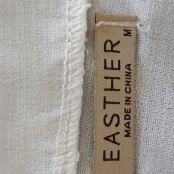 Beachy top 🐚 😎 - Picture 2 of 5